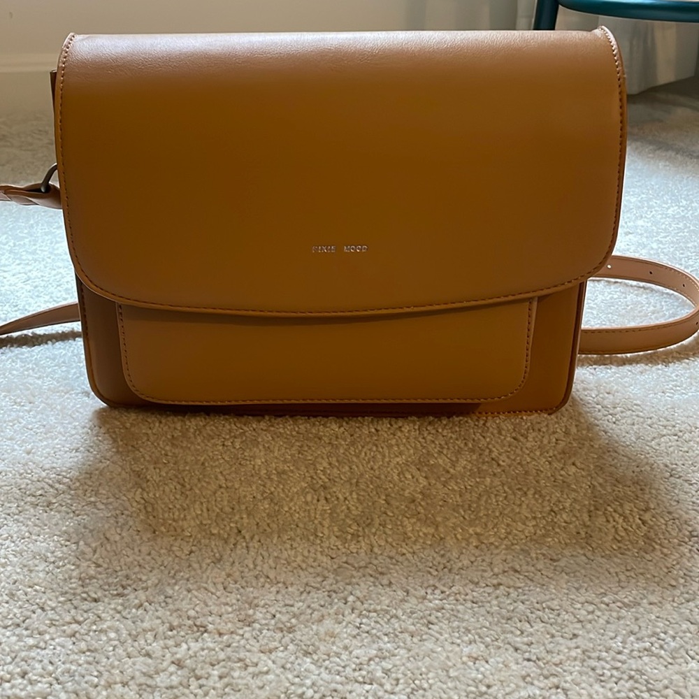 Pixie Mood cross body tan purse (Vegan leather)